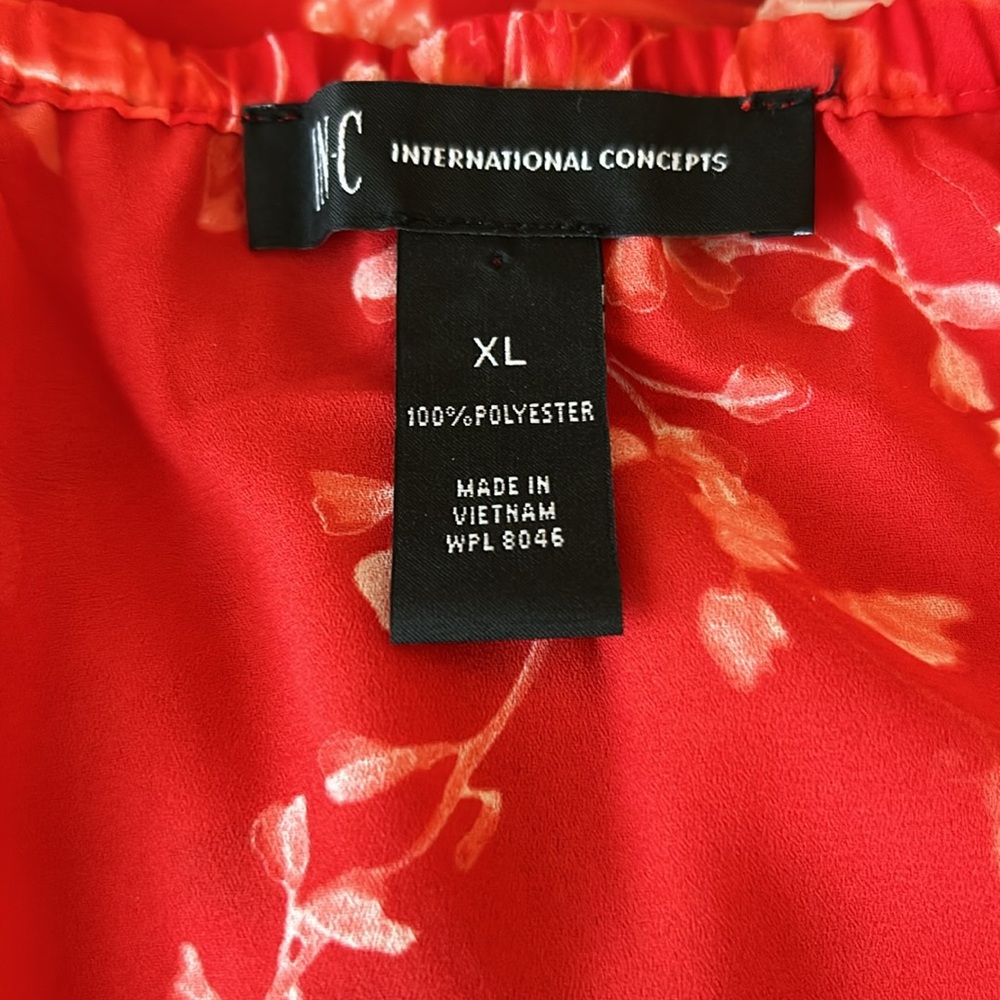 INC floral peplum top - Picture 5 of 7